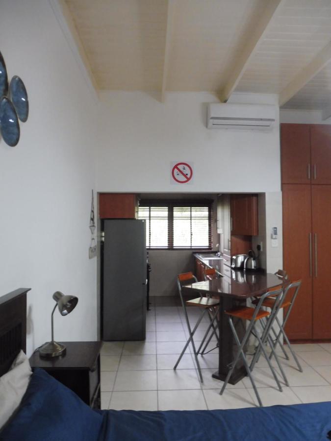 Appartement Happy House @ 16 à Saint Lucia Estuary Extérieur photo